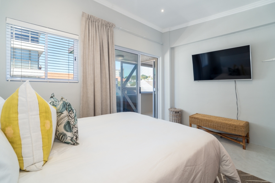 1 Bedroom Property for Sale in Green Point Western Cape